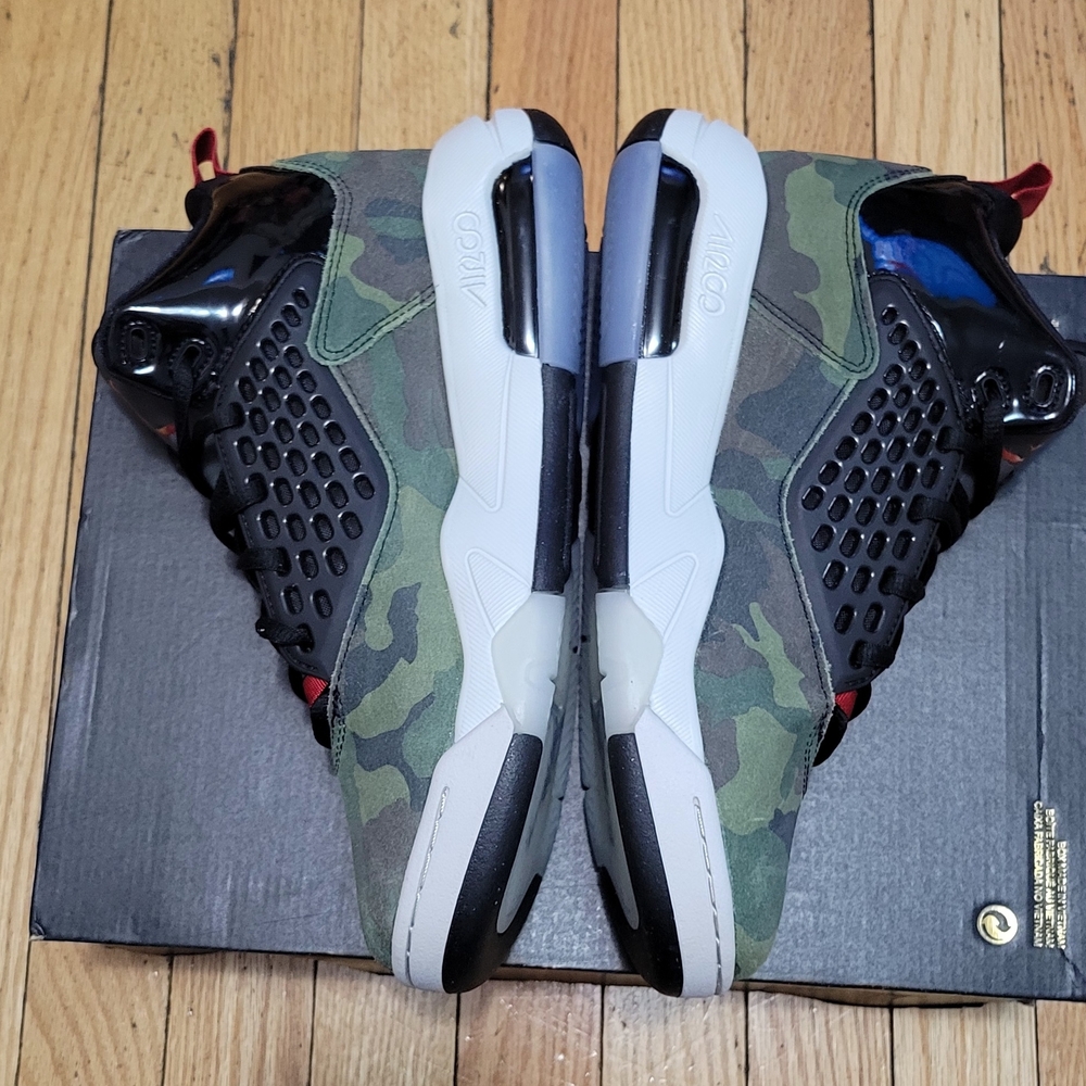Jordan Air 200E Camo Sneakers Size 7 - Picture 2 of 7